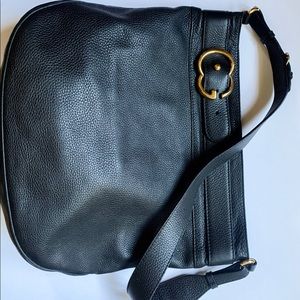 Gucci leather bag 🚫sold